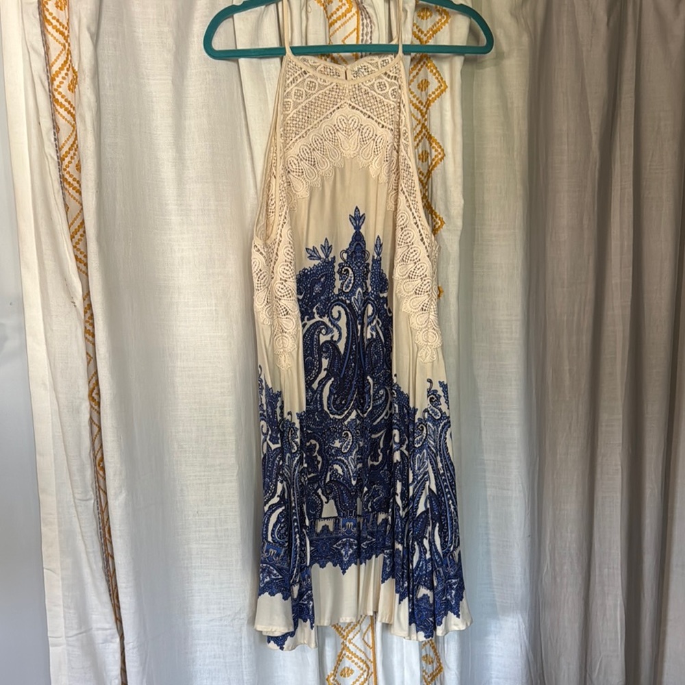 FreePeople Cream and Blue Lace Dress size Large
